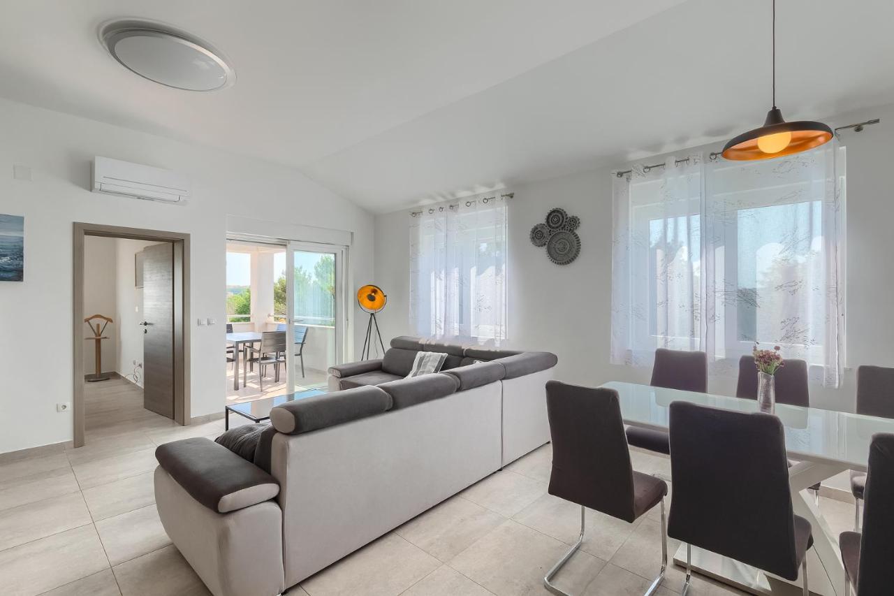 Apartments Medulin 2217 Екстериор снимка