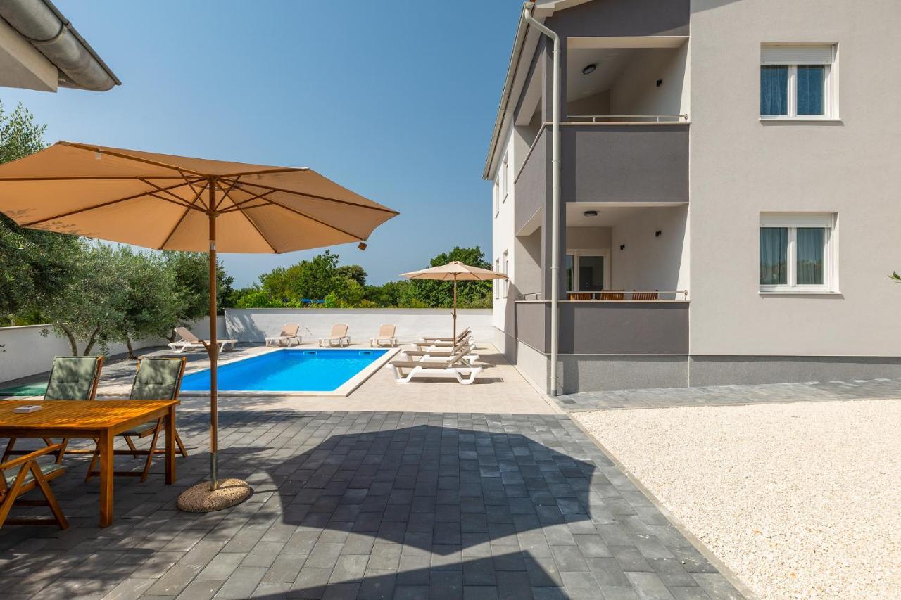 Apartments Medulin 2217 Екстериор снимка