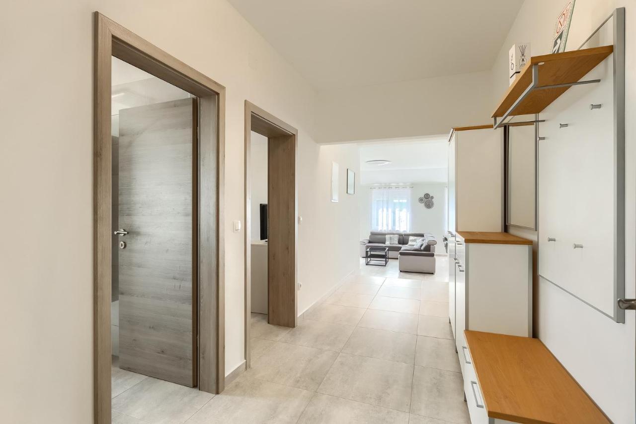 Apartments Medulin 2217 Екстериор снимка