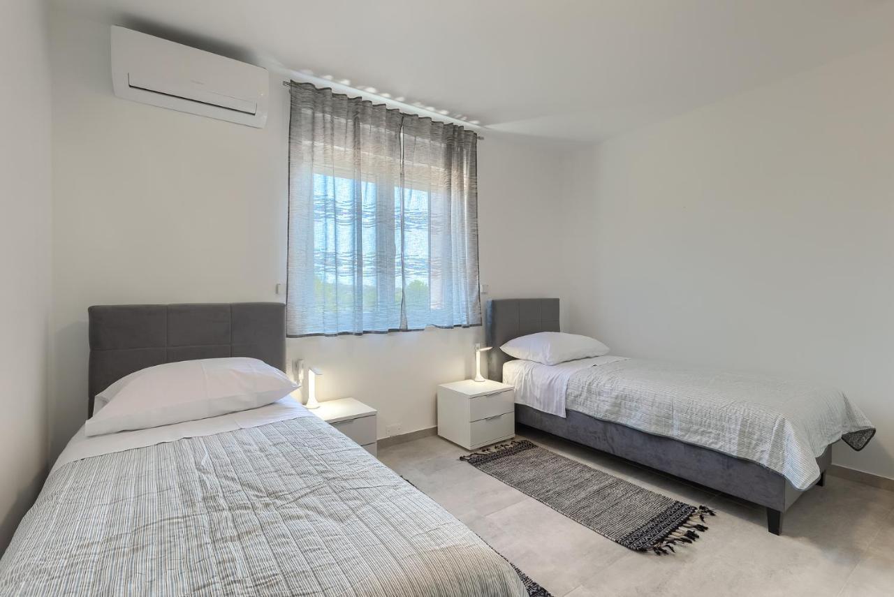 Apartments Medulin 2217 Екстериор снимка